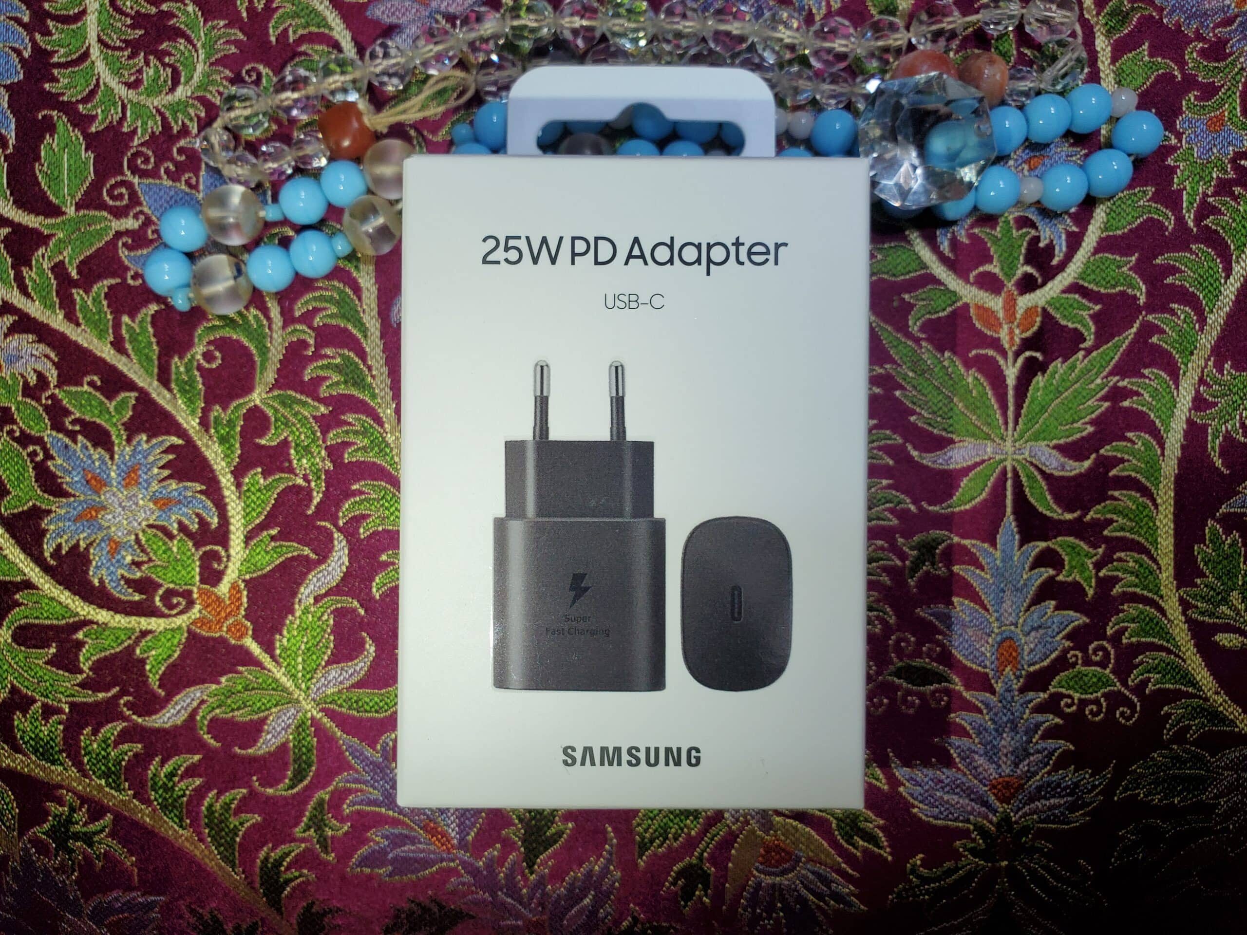 20240926_042141 Samsung 25W Adapter - Samsung 25 watt charger in a box