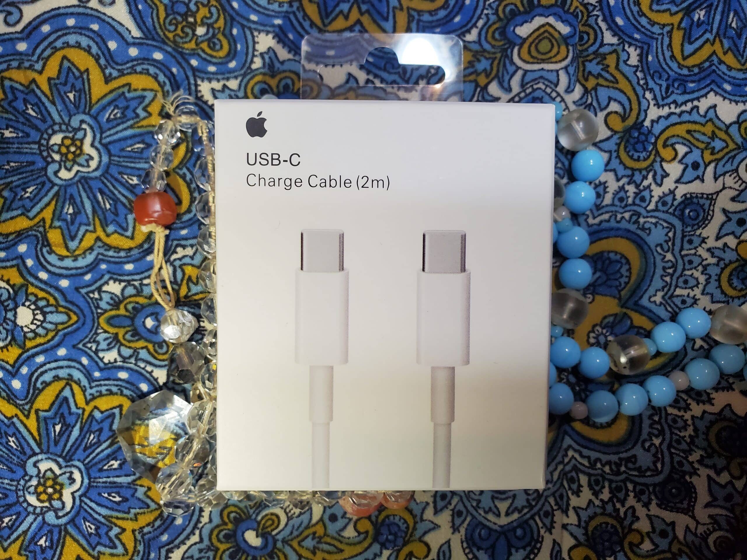 20241007_031714 Apple USB-C Charge Cable (2m) Cable