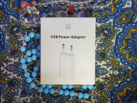 Apple 5W USB Power Adapter