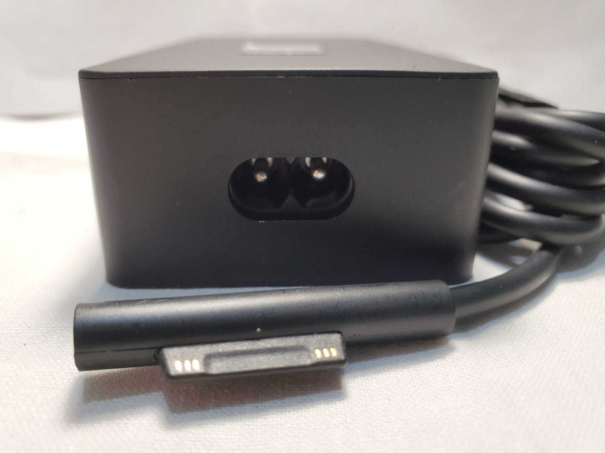 20251108_220439 Microsoft Surface pro, Go and book charger 102w a1798. connectors