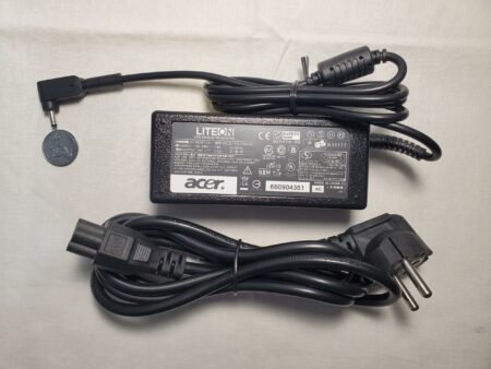 Acer laptop charger 65w 19V – 3.42A 3mm/1.1mm