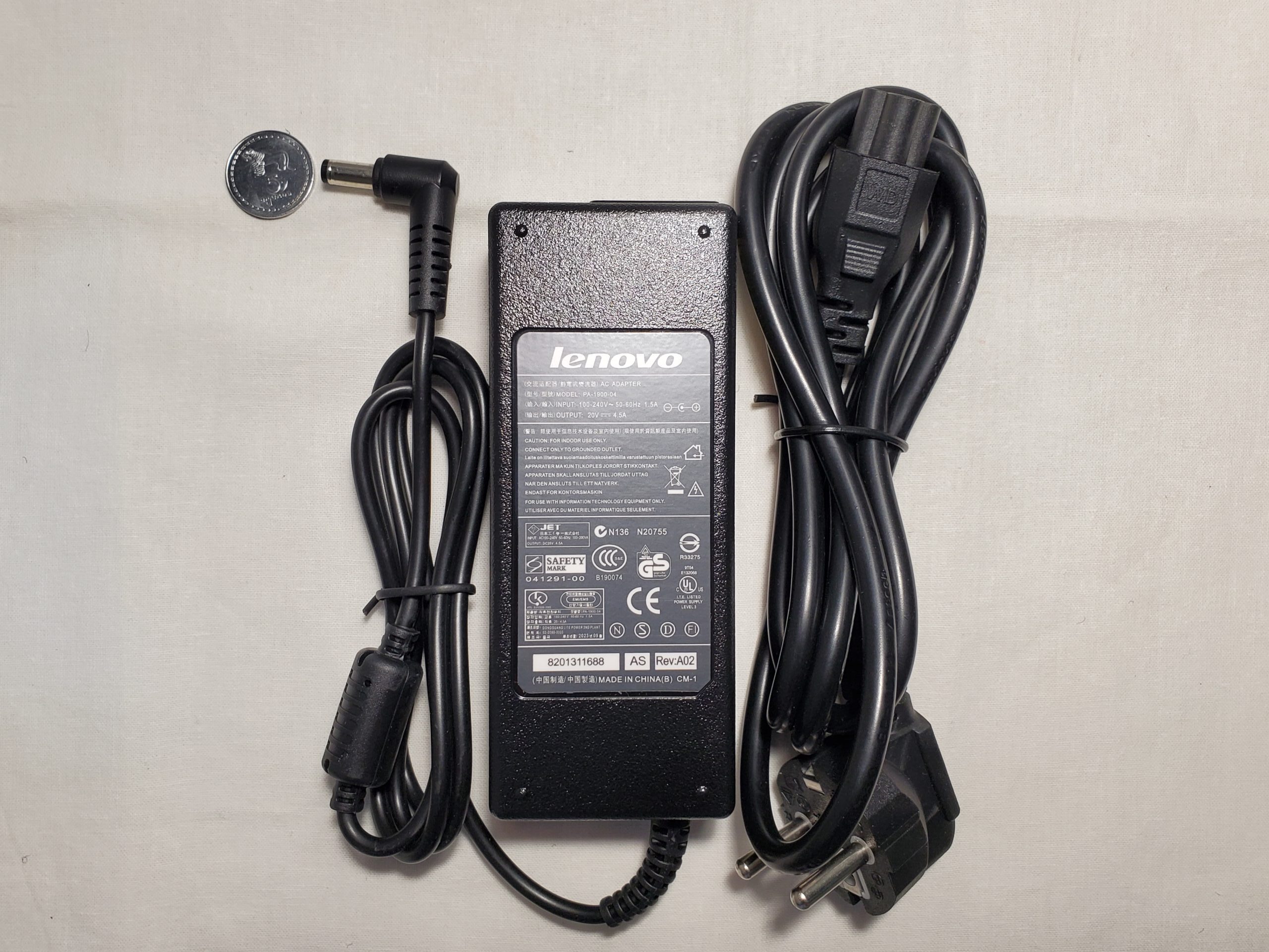 20251111_211540 Lenovo laptop charger 90w 20V - 4.5A 5.5mm/2.5mm with power cord