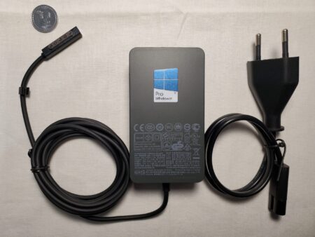 Microsoft Surface Pro 1 and 2, Surface RT 1-2. 12V 3.6A 1536 charger, front side