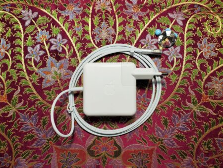 Apple 45W MagSafe Macbook Air Charger L Tip Shape