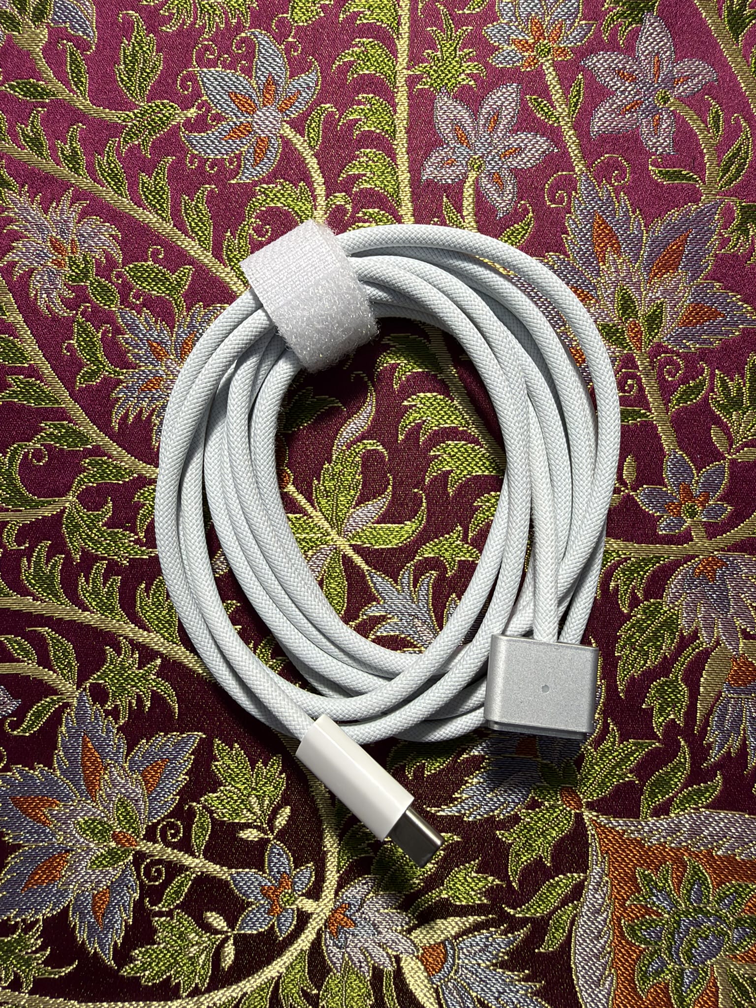 IMG_5438 Apple MacBook MagSafe 3 - USB-C Cable