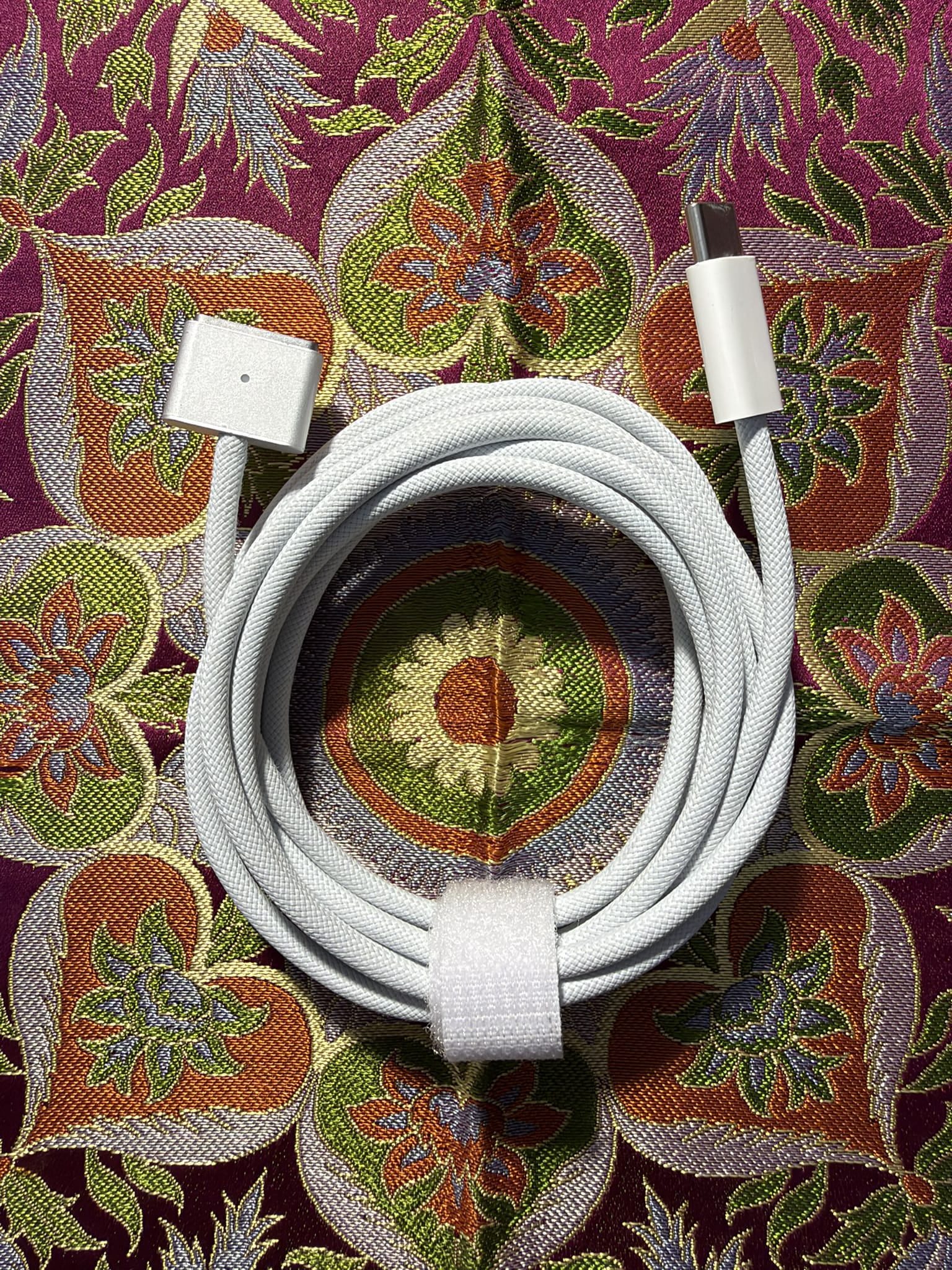 IMG_5439 Apple MacBook MagSafe 3 - USB-C Cable