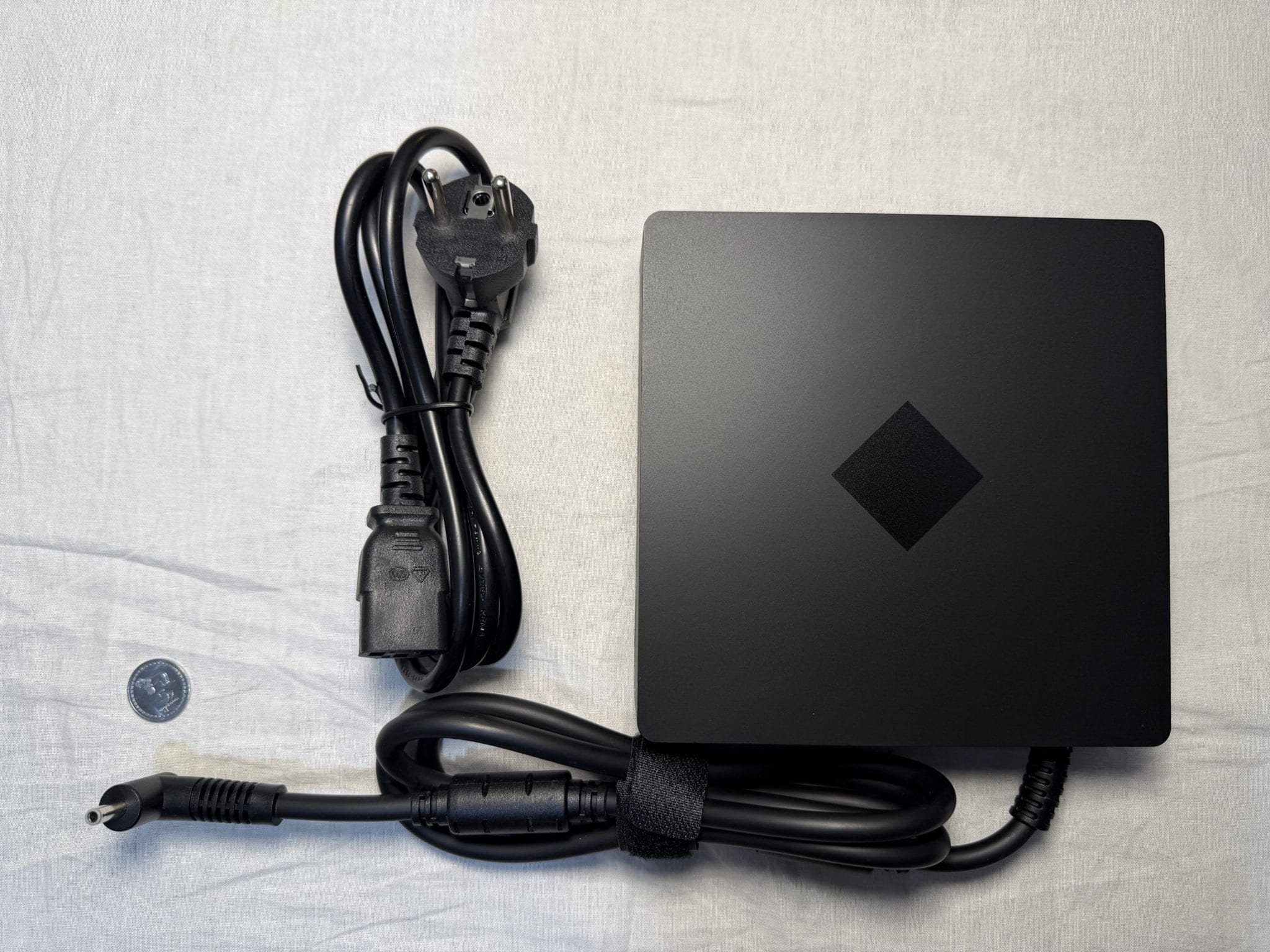 IMG_5545 HP Laptop Charger 330W 19.5V 16.92A 4.5×3.0mm with C13 Power Cord - Back View